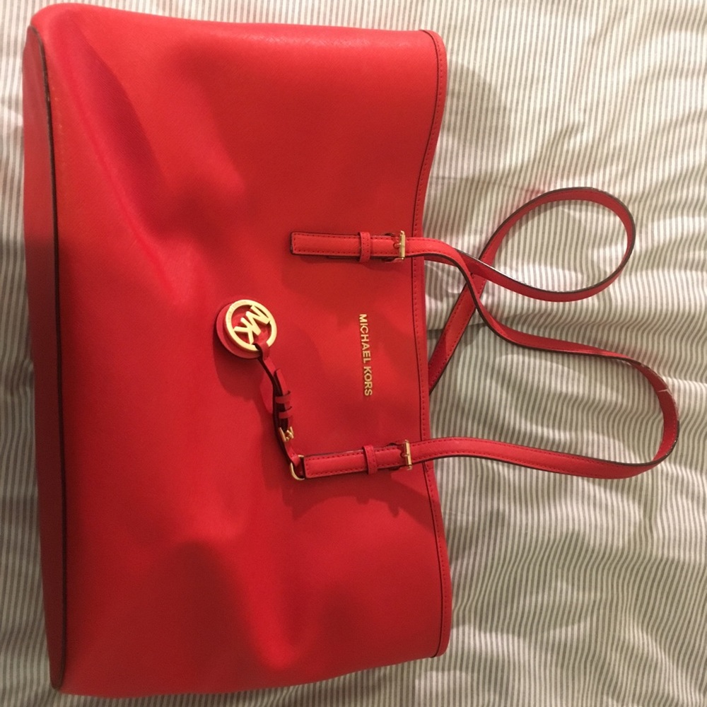 Michael Kors used Red Shoulder Bag